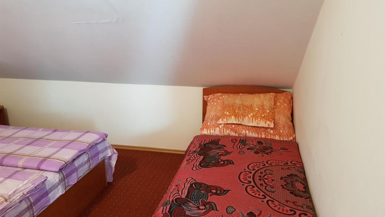 Meszoely Vendeghaz Hotel Siofok Bagian luar foto